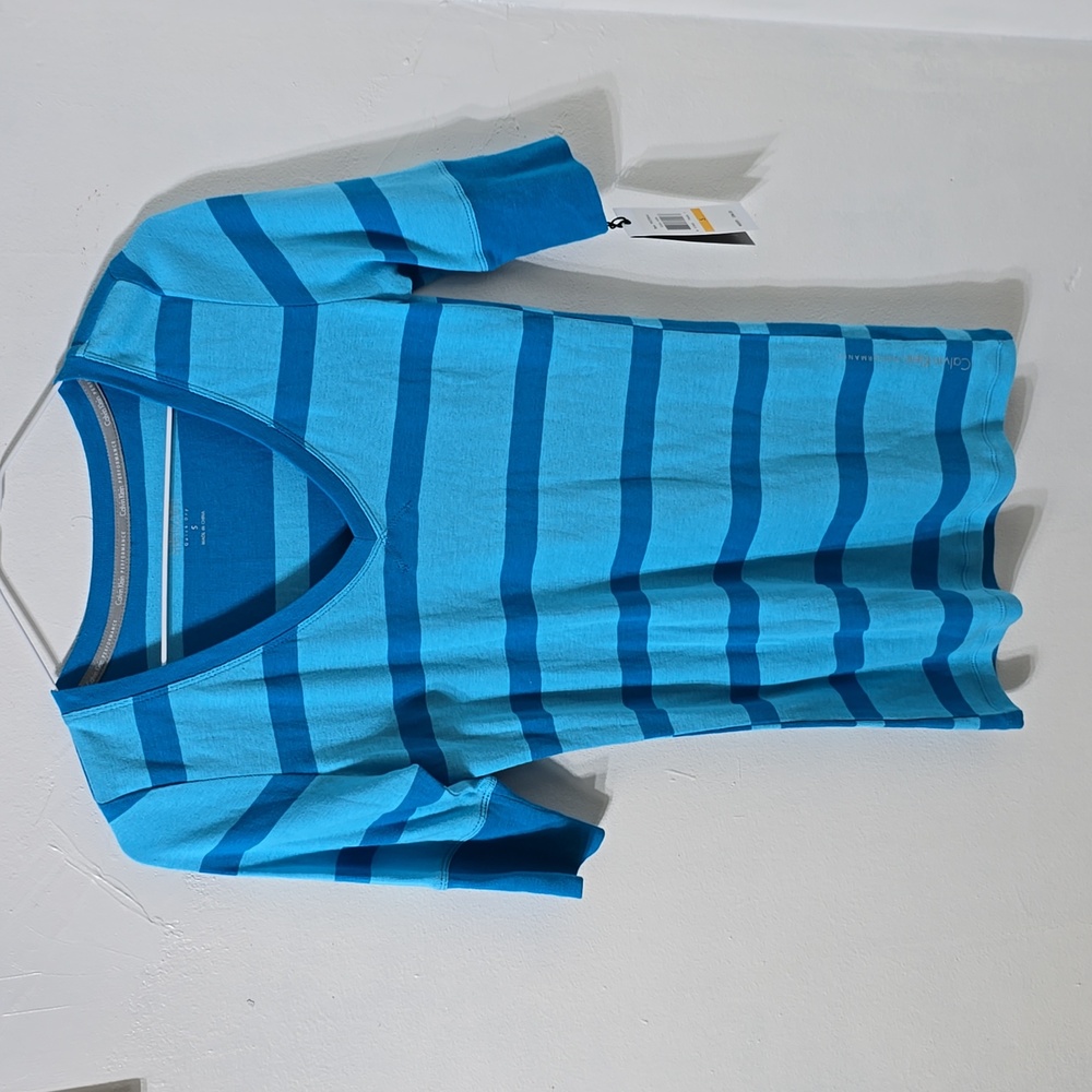 Calvin Klein Womens Performance Blue Stripe V Neck Short Sleeve Shirt Small  NWT